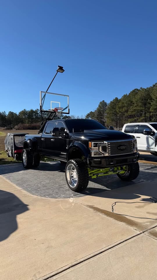 Lifted Ford Super Duty truck detailed